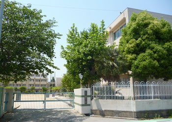 鳴尾北小学校